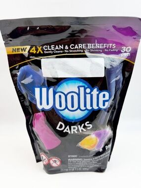 Woolite Darks Pacs Laundry Detergent 1 Bag 30 count All Machines Clean & Care